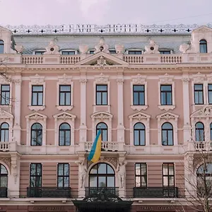 Grand Casino & Lviv